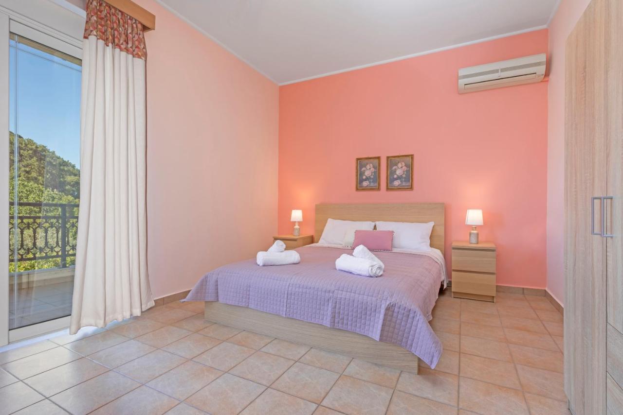 Lina'S Amazing House In Ialysos Villa Иксия Екстериор снимка