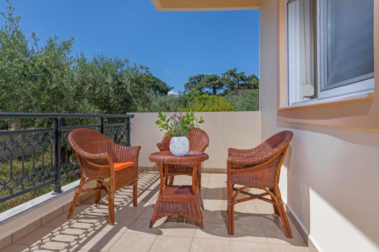 Lina'S Amazing House In Ialysos Villa Иксия Екстериор снимка